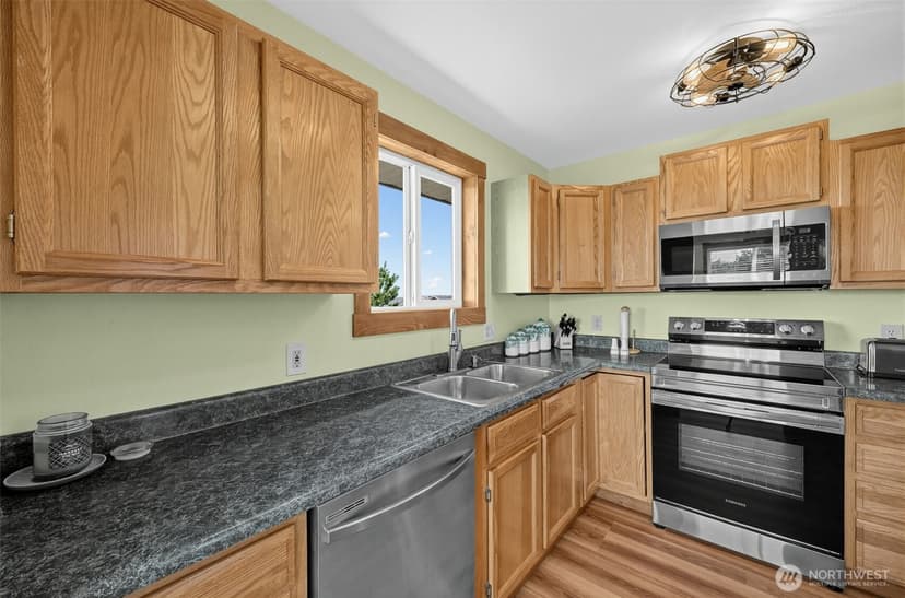 Property photo for 1285 Fairwood Drive SW, Ocean Shores photo 8