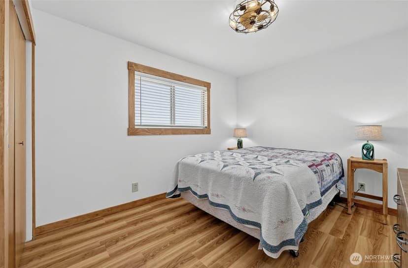 Property photo for 1285 Fairwood Drive SW, Ocean Shores photo 17