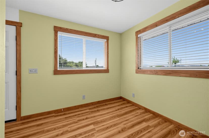 Property photo for 1285 Fairwood Drive SW, Ocean Shores photo 14