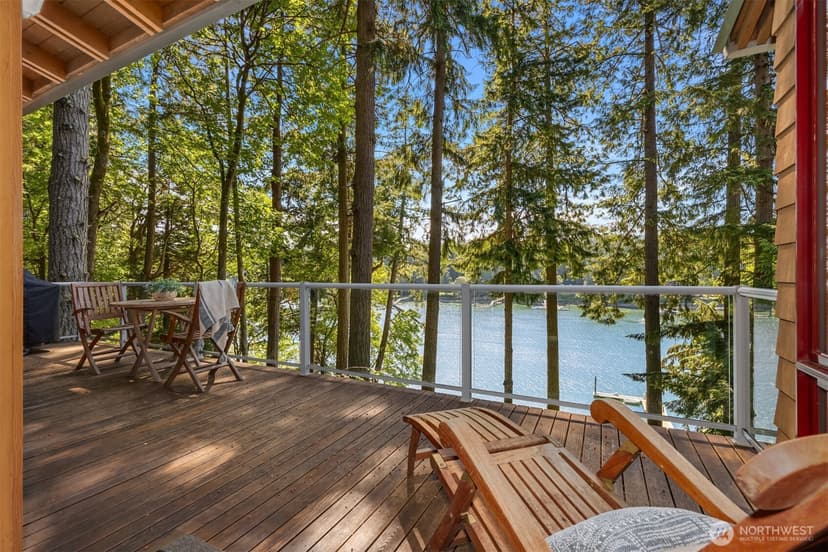 Property photo for 11515 Blue Heron Lane NE, Bainbridge Island photo 21