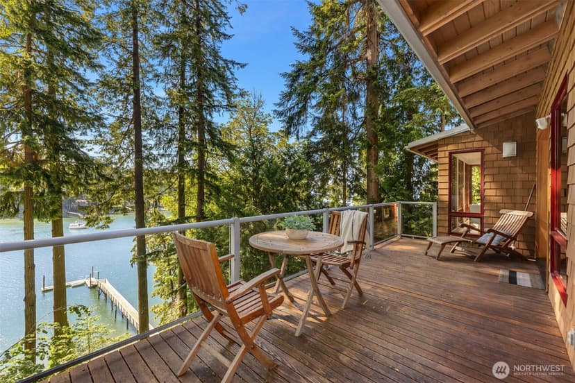 Property photo for 11515 Blue Heron Lane NE, Bainbridge Island photo 22