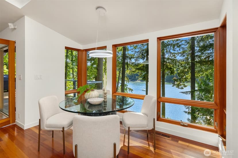 Property photo for 11515 Blue Heron Lane NE, Bainbridge Island photo 16