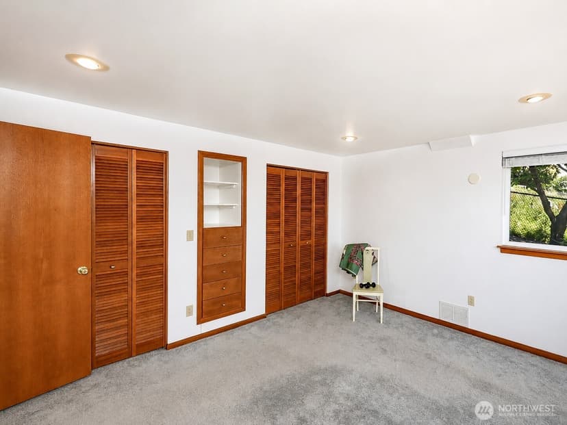 Property photo for 3703 Federal Avenue, Everett photo 30