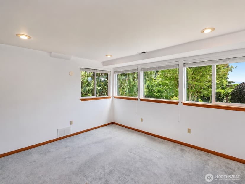 Property photo for 3703 Federal Avenue, Everett photo 29