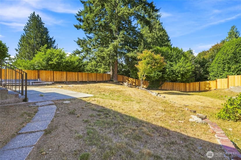 Property photo for 7414 Highland Drive, Everett photo 32