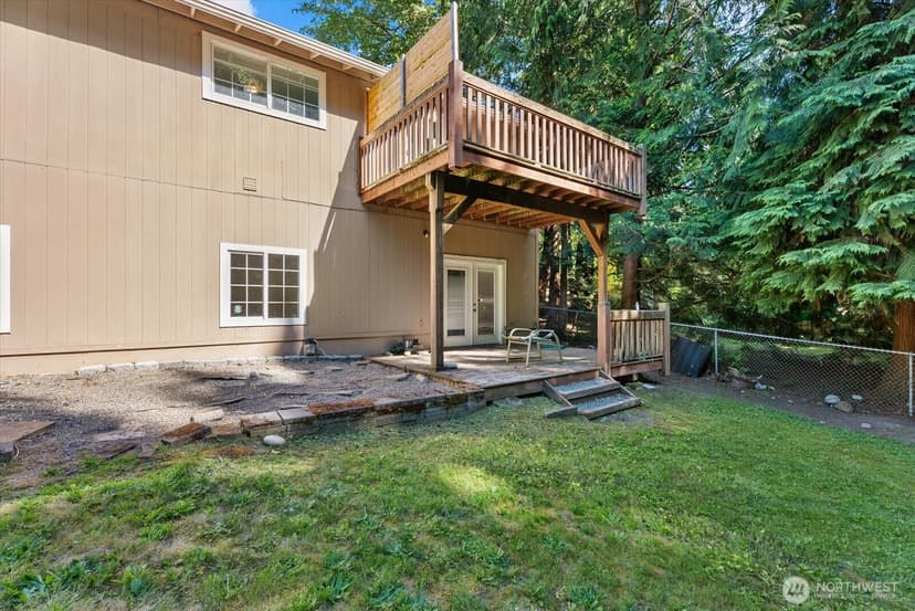 Property photo for 18711 82nd Avenue NE, Kenmore photo 28