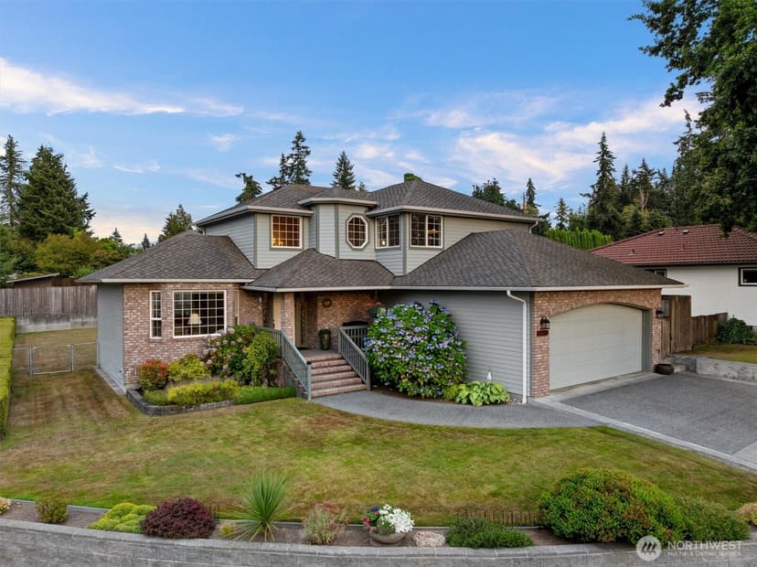 Property photo for 4515 Forest Drive, Everett