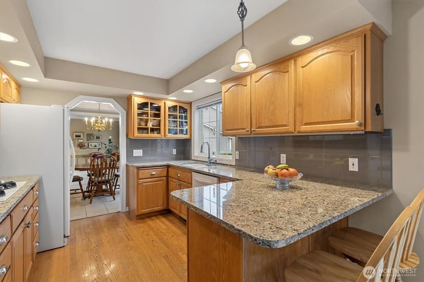 Property photo for 4515 Forest Drive, Everett photo 13