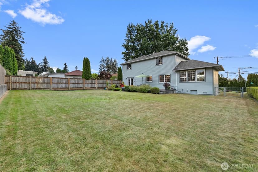 Property photo for 4515 Forest Drive, Everett photo 36