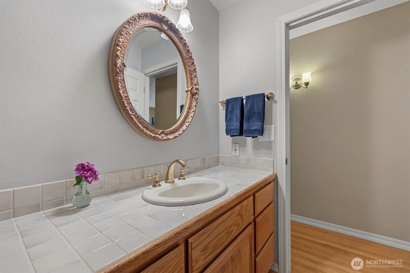 Property photo for 4515 Forest Drive, Everett photo 21