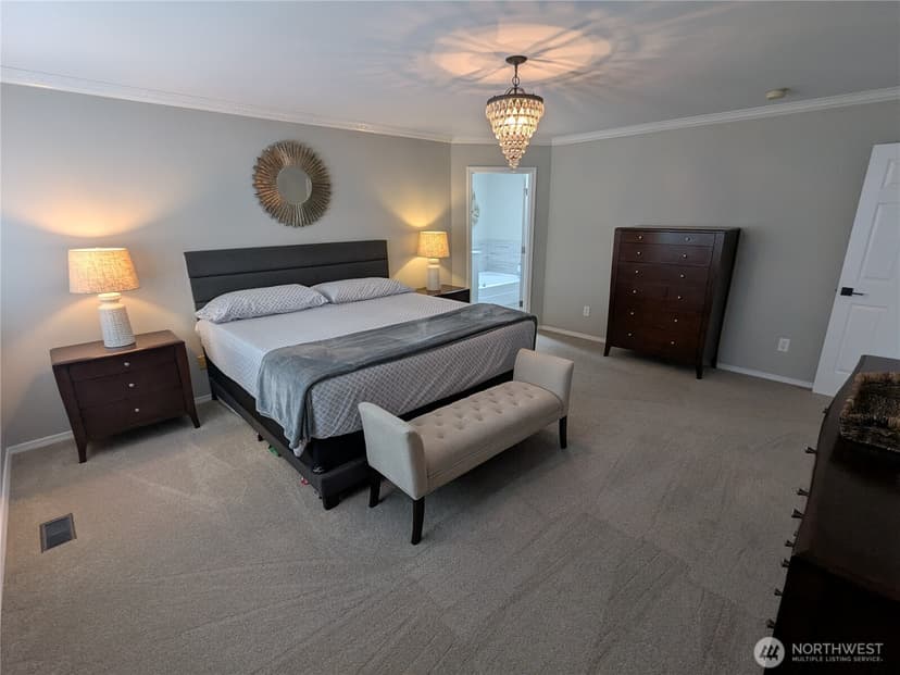 Property photo for 17604 Muirfield Court, Arlington photo 57