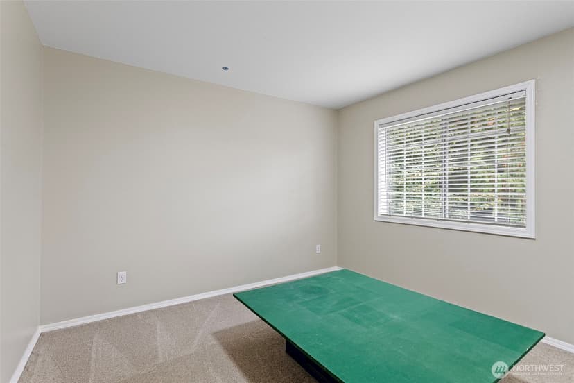 Property photo for 17604 Muirfield Court, Arlington photo 44