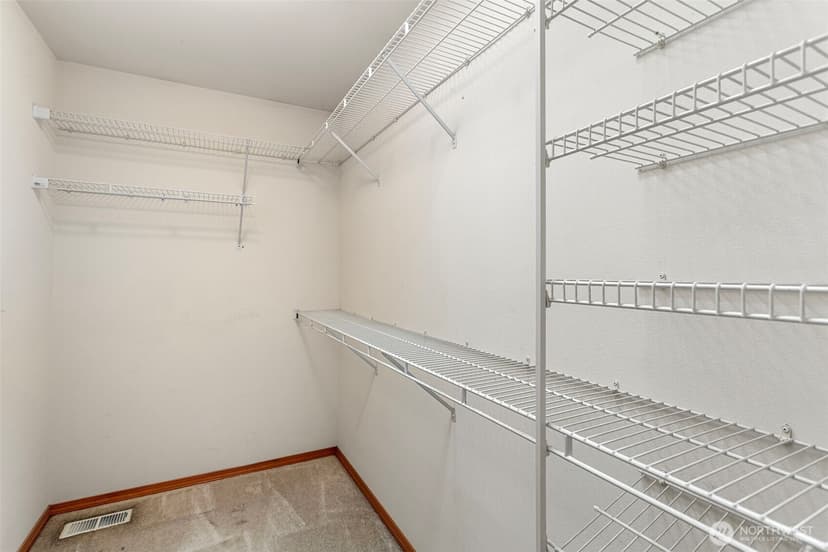 Property photo for 17604 Muirfield Court, Arlington photo 54