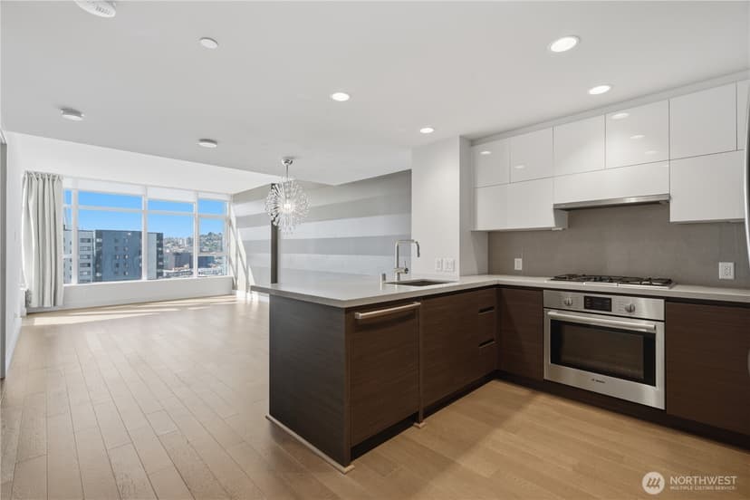 Property photo for 583 Battery Street #1505N, Seattle photo 11