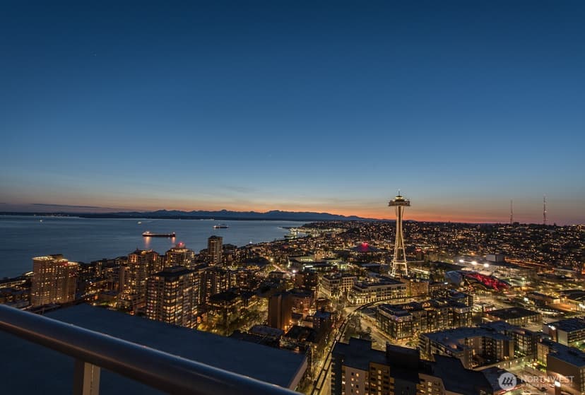 Property photo for 583 Battery Street #1505N, Seattle photo 22