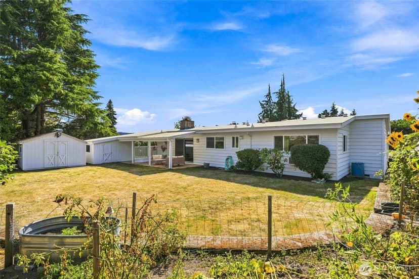 Property photo for 18112 60th Avenue NE, Kenmore photo 28
