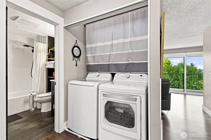 Property photo for 3320 Narrows View Lane NE #201, Bremerton photo 19