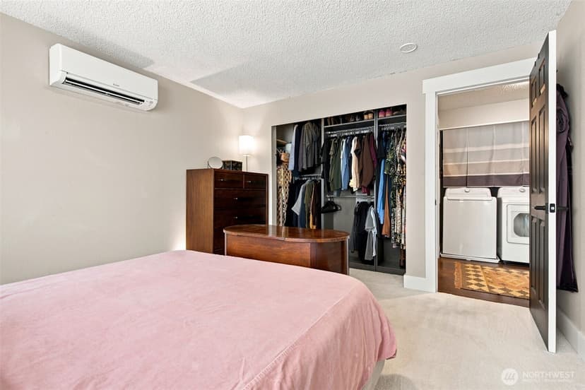 Property photo for 3320 Narrows View Lane NE #201, Bremerton photo 17