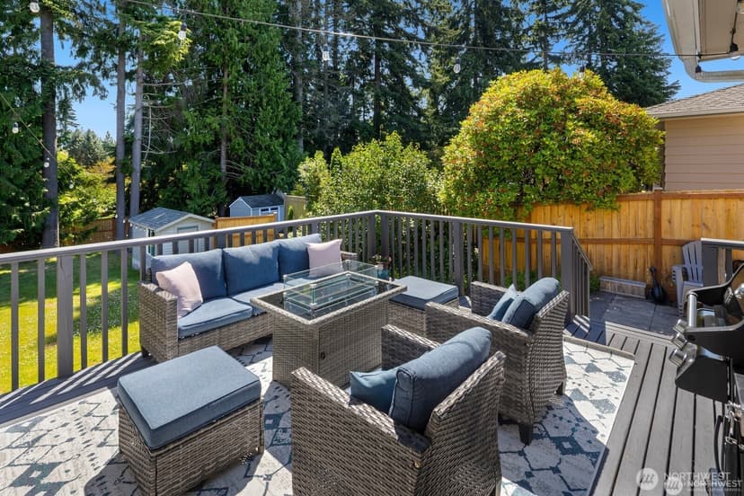 Property photo for 5011 Seahurst Avenue, Everett photo 28
