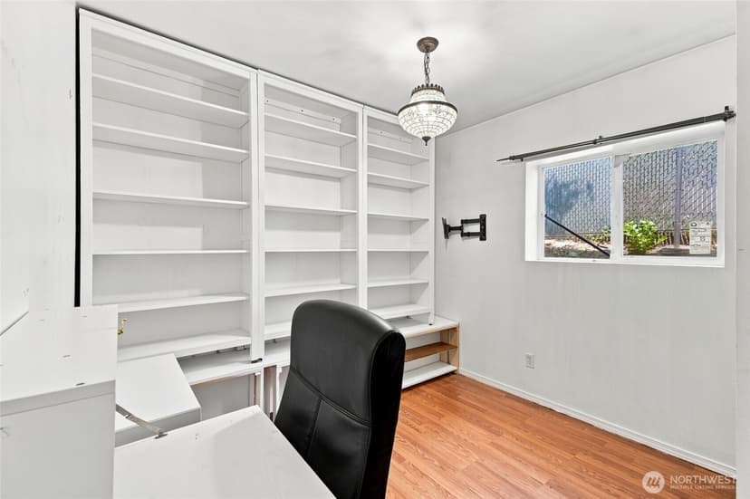Property photo for 712 S Director Street, Seattle photo 33