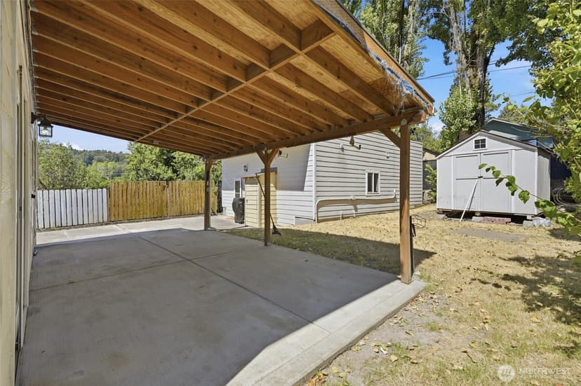 Property photo for 712 S Director Street, Seattle photo 24