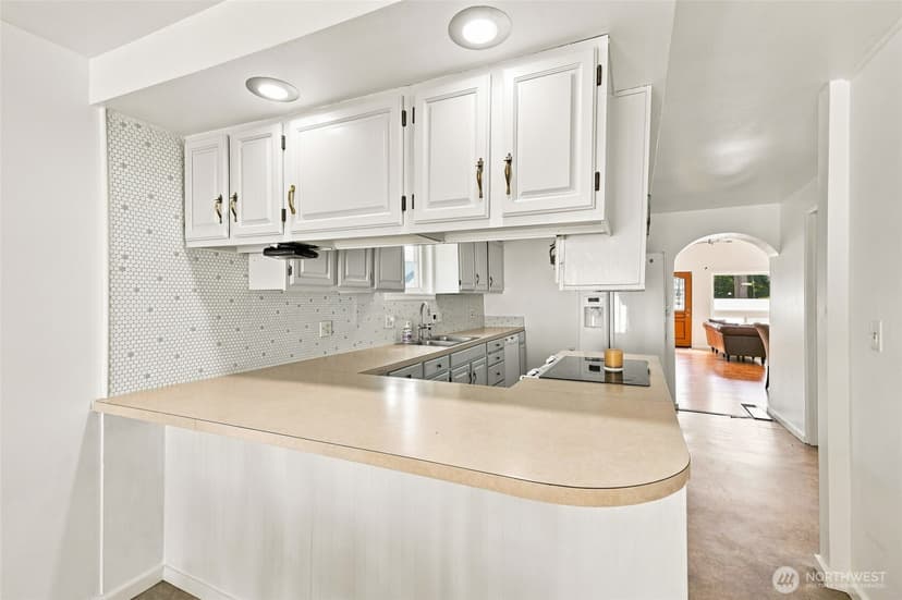 Property photo for 712 S Director Street, Seattle photo 15