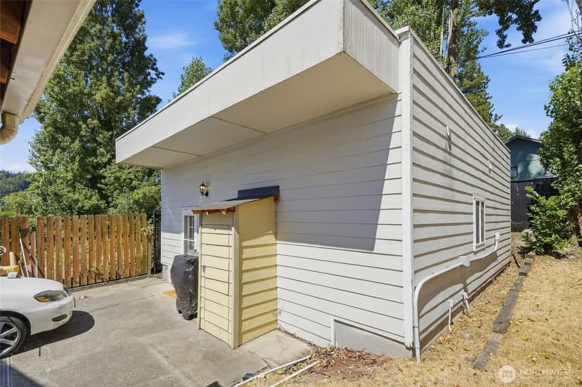 Property photo for 712 S Director Street, Seattle photo 28