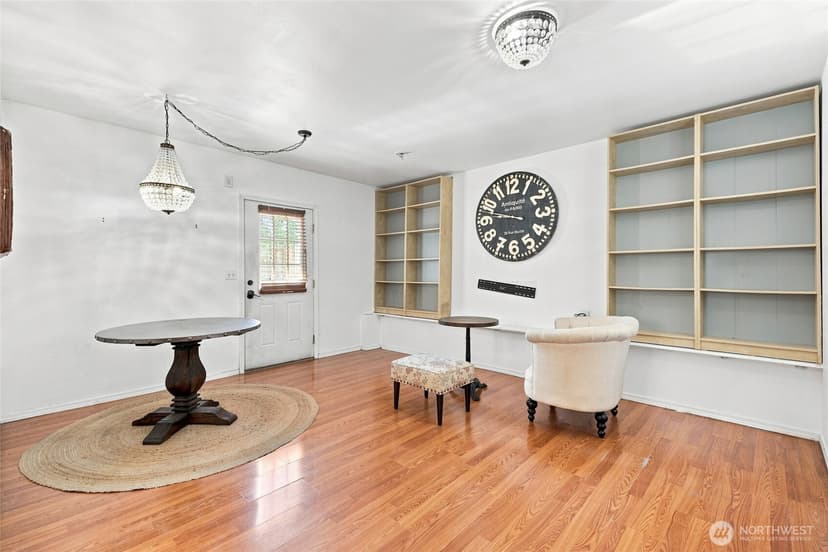 Property photo for 712 S Director Street, Seattle photo 30