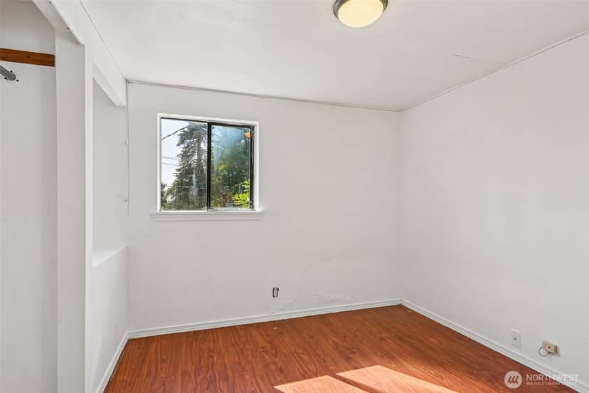 Property photo for 8703 16th Avenue SW, Seattle photo 17
