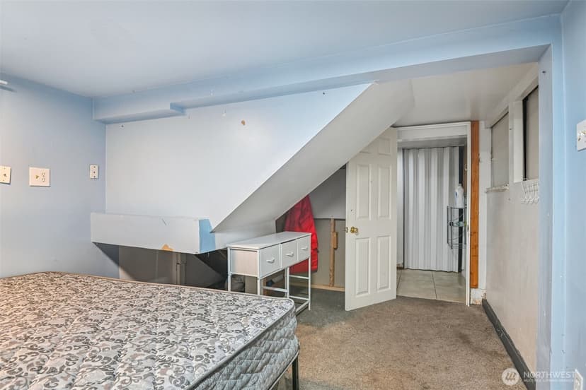 Property photo for 8703 16th Avenue SW, Seattle photo 28