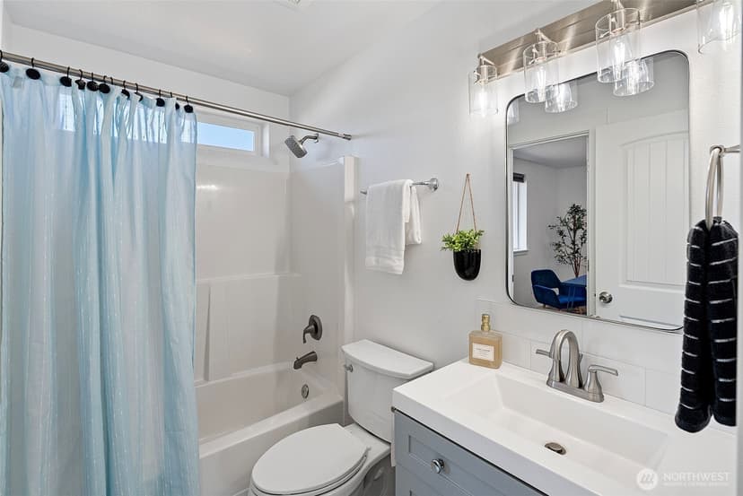 Property photo for 1282 SE Casandra Loop, Port Orchard photo 16