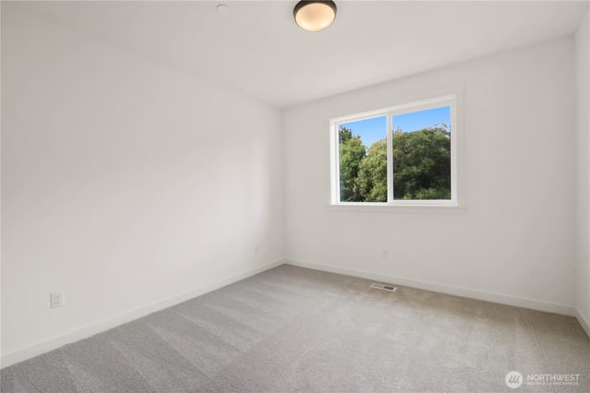 Property photo for 23002 81st Place W, Edmonds photo 27