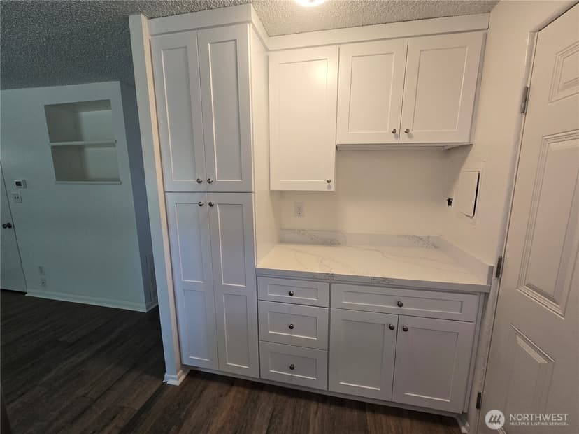 Property photo for 8907 Beacon Avenue S, Seattle photo 11