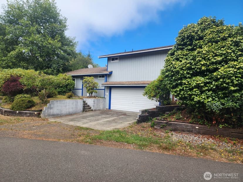 Property photo for 706 Wakina Loop SE, Ocean Shores photo 34