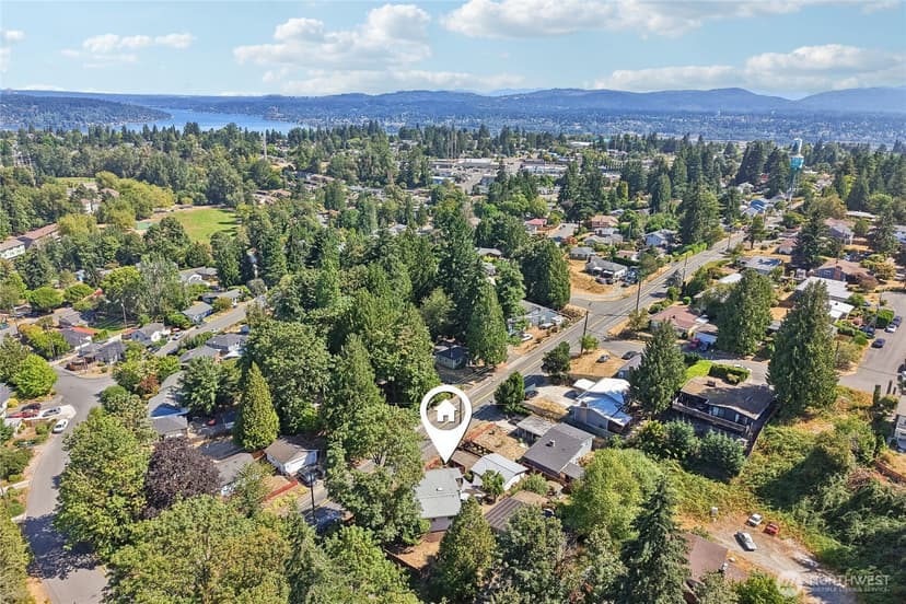 Property photo for 7005 S 128th Street, Seattle photo 38