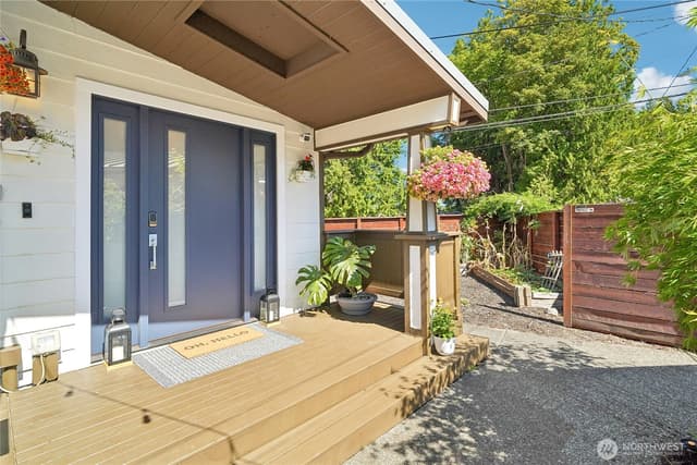 Property photo for 7005 S 128th Street, Seattle photo 5