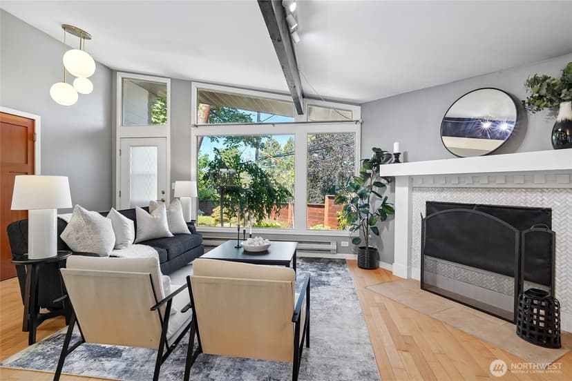 Property photo for 7005 S 128th Street, Seattle photo 6