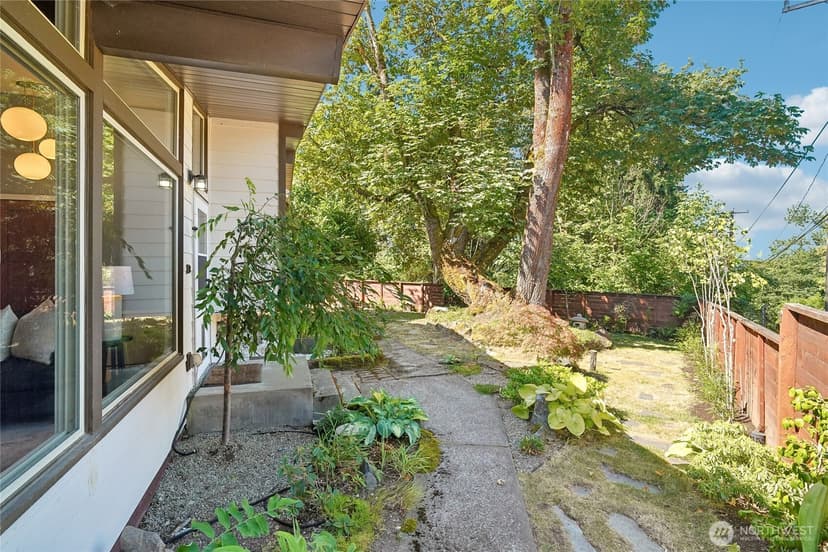 Property photo for 7005 S 128th Street, Seattle photo 34