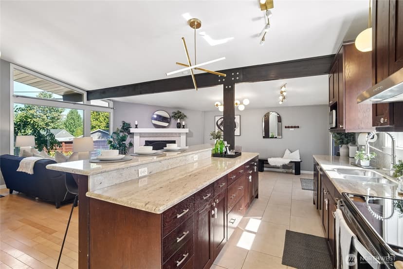Property photo for 7005 S 128th Street, Seattle photo 15