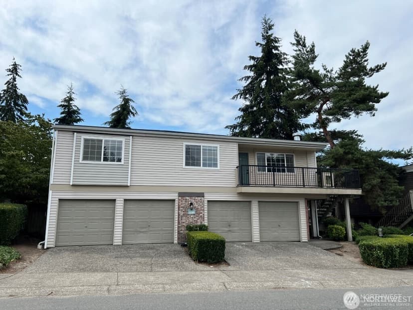 Property photo for 14309 NE 7th Place #3, Bellevue