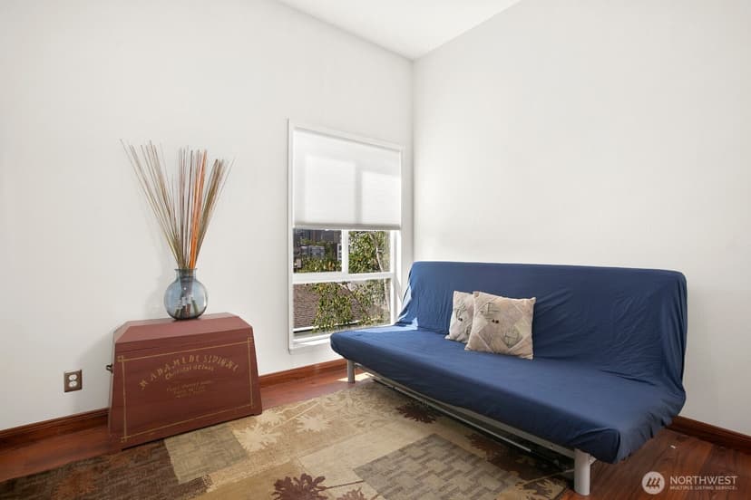 Property photo for 1617 Summit Avenue #42, Seattle photo 12