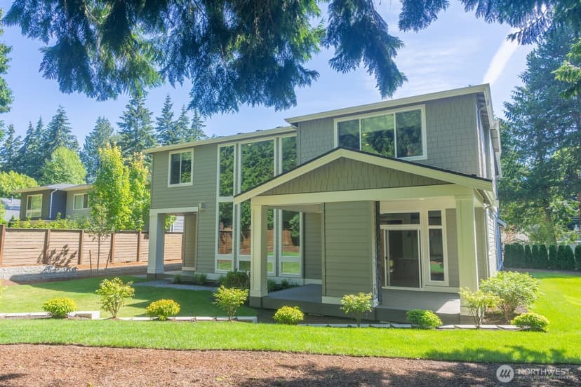 Property photo for 10420 NE 112th Street, Kirkland photo 23