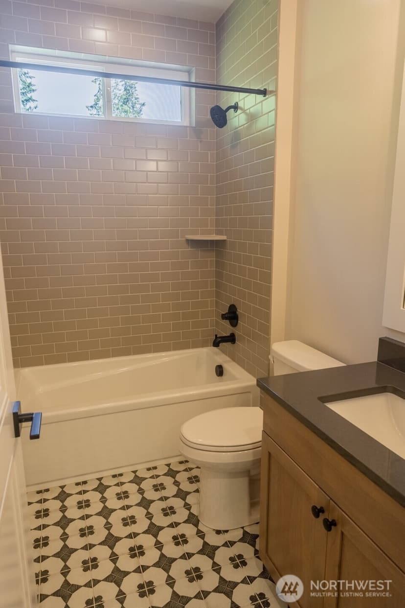 Property photo for 10420 NE 112th Street, Kirkland photo 34