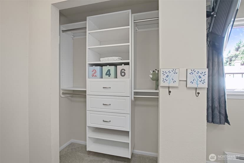 Property photo for 212 SW 146th Street #105, Burien photo 28