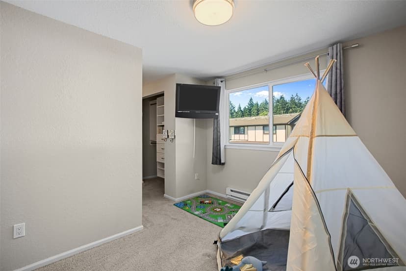 Property photo for 212 SW 146th Street #105, Burien photo 26