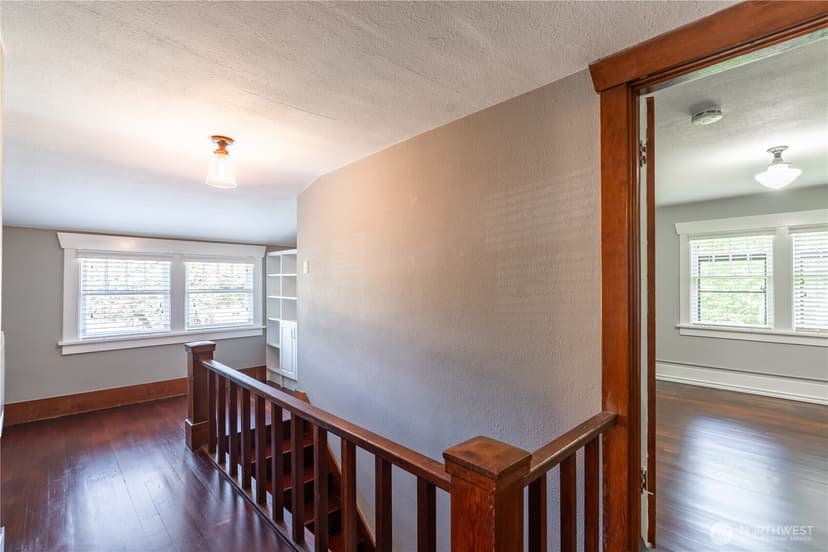 Property photo for 527 17th Street SE, Puyallup photo 19