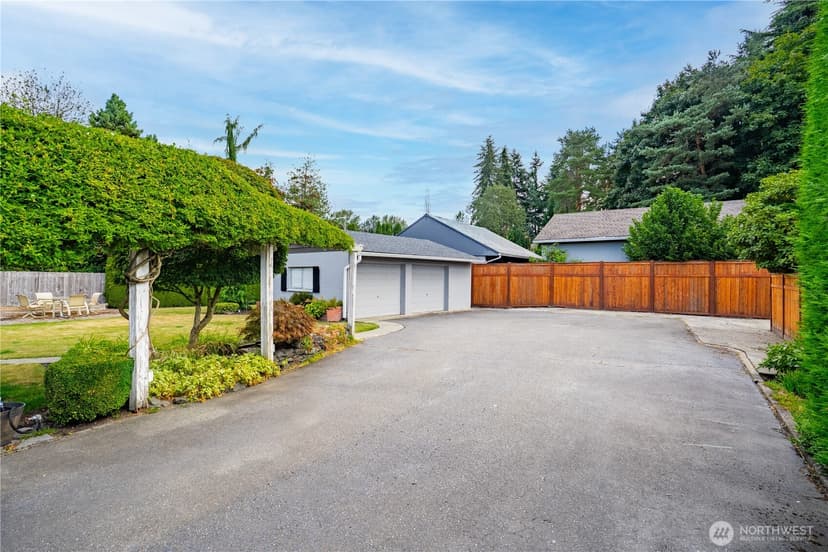 Property photo for 527 17th Street SE, Puyallup photo 33