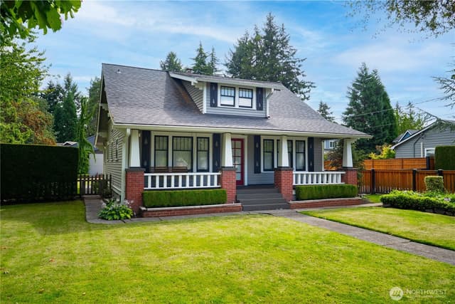 Property photo for 527 17th Street SE, Puyallup photo 2
