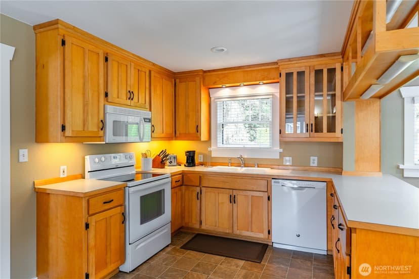 Property photo for 527 17th Street SE, Puyallup photo 11