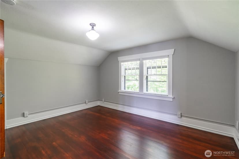 Property photo for 527 17th Street SE, Puyallup photo 23